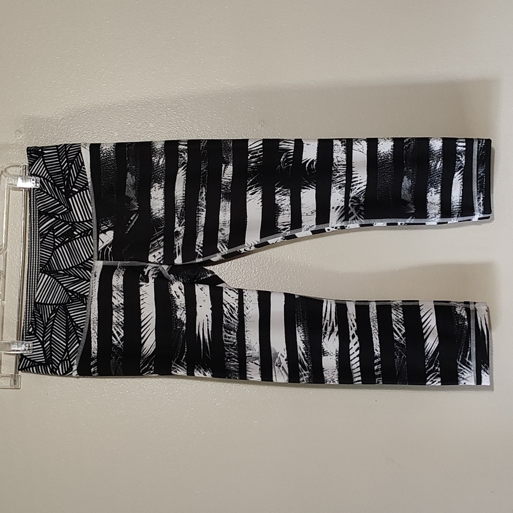 Wunder Under Crop size 8